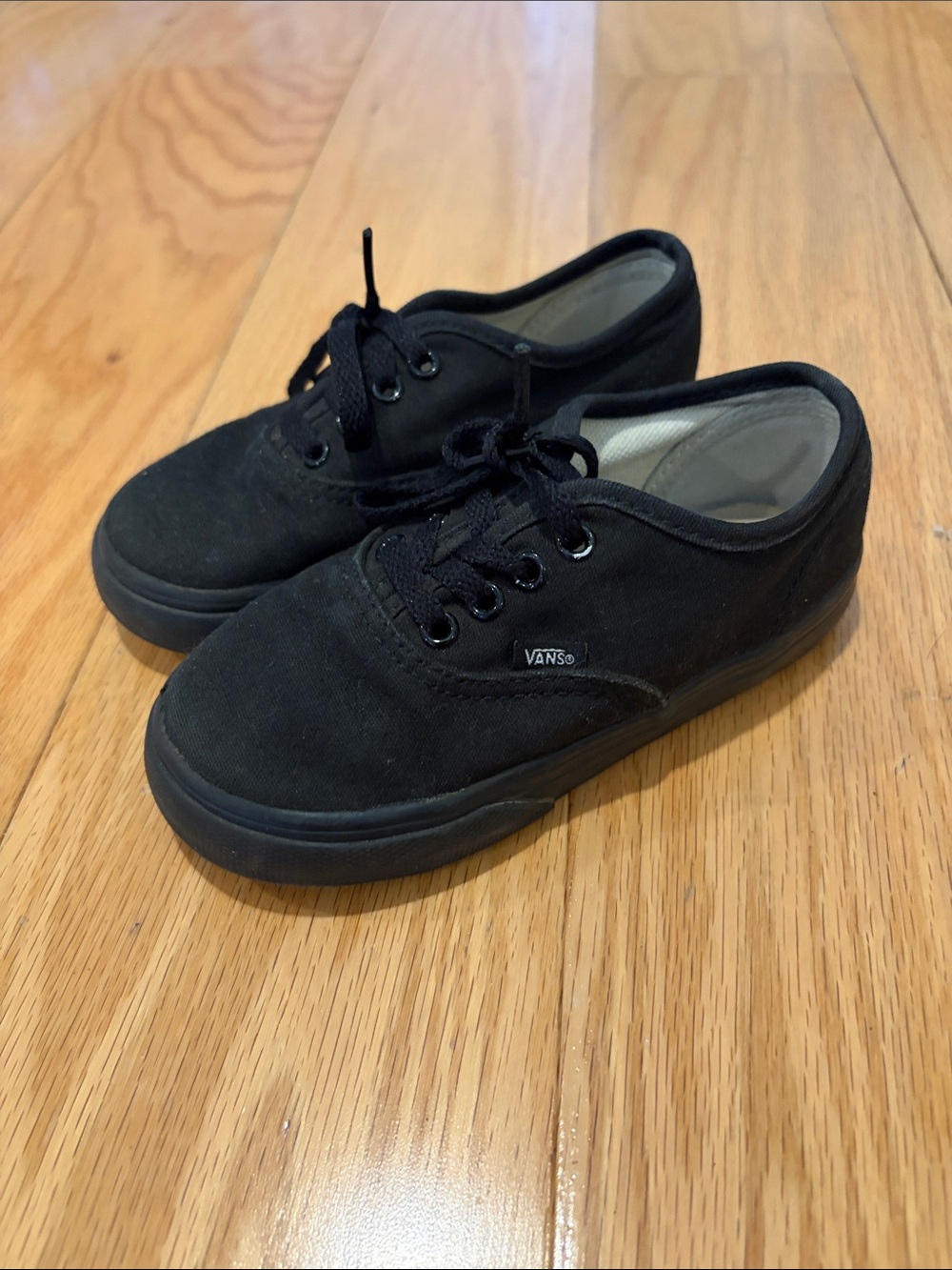 Vans Kids Black Canvas Low-Top Sneakers